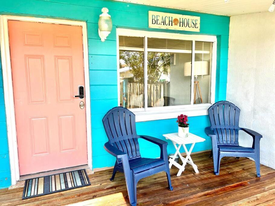 Beach Bungalow In Downtown Cocoa Beach Villa Exterior photo